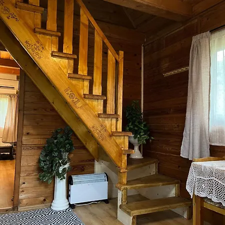 Aleja Lubon - Private Mountain House *
